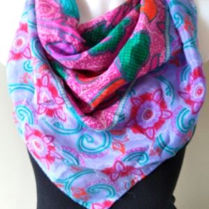 Beautiful Colourful Vintage Liz Claiborne Silk Scarf.